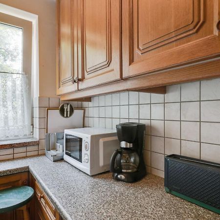 Lively Holiday Home In Wien With Private Garden エクステリア 写真