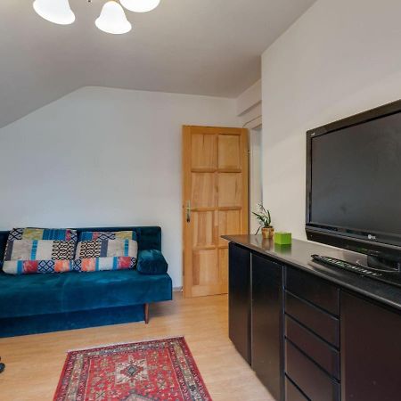 Lively Holiday Home In Wien With Private Garden エクステリア 写真